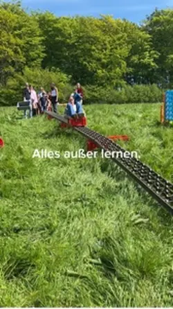 Alles außer lernen.