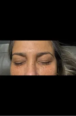 Eyebrowshenna