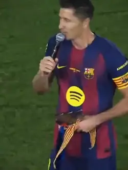 lewy leave barca