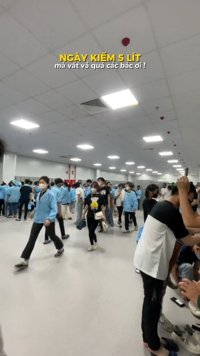 Ngày Kiếm 5 Lít Mà 