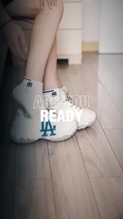 COMING SOO