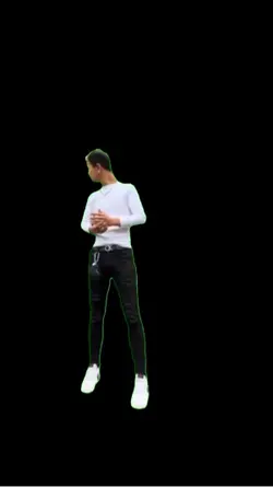 やりらに挟まれ蹴られる動画
