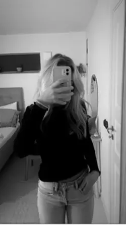 Petite+blonde
