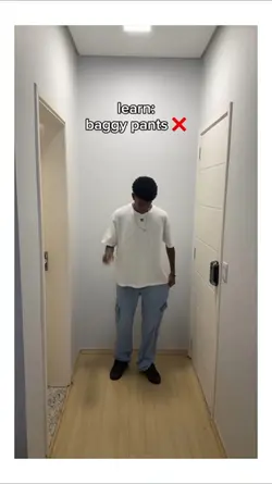 baggy pants