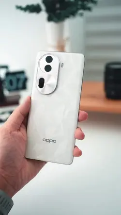 OPPO RENO 11