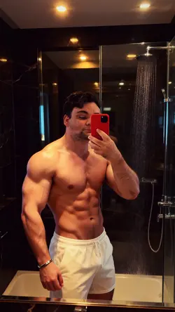 Sixpack Miror Photo