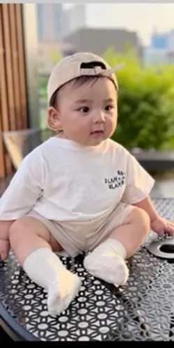 Cute Dancing Baby