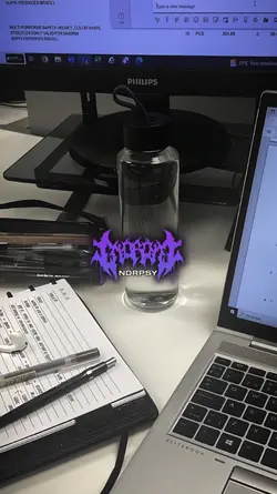 VERSI NO MIROR KANE