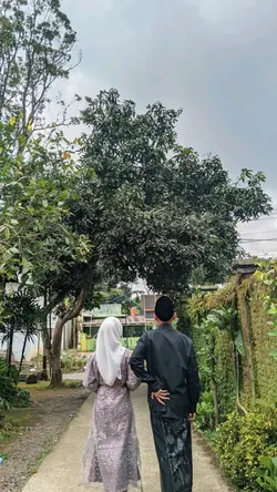 sepasangkurungbiru