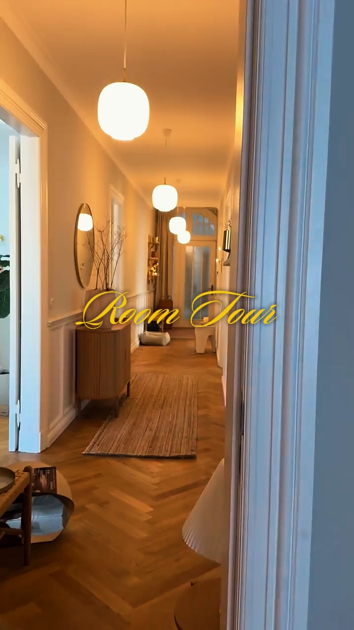 Room Tour