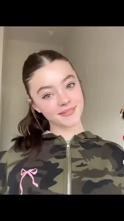Vampirina cast