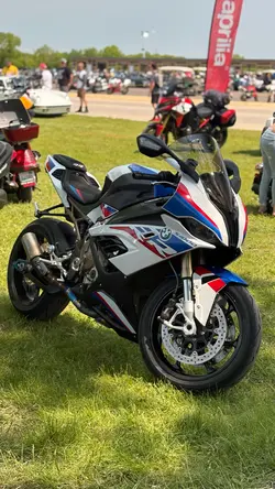 BMW S1000RR