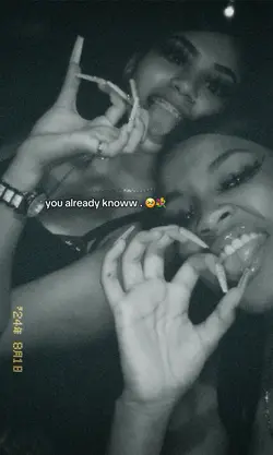 mytwinn 🤞🏽💕.