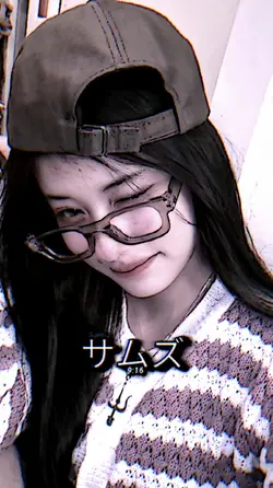 Versi Tiga Foto