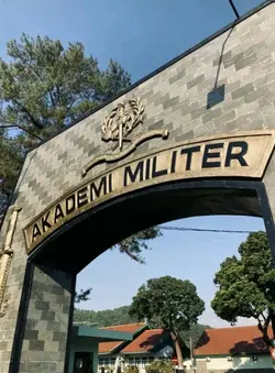 Akademi militer
