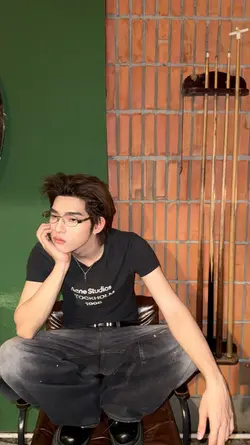 วันนี้ผมทุกผมรักผมรอ