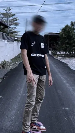 Blur Face 🫥