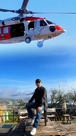 Máy bay trực thăng