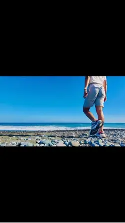 1 video 15 photos
