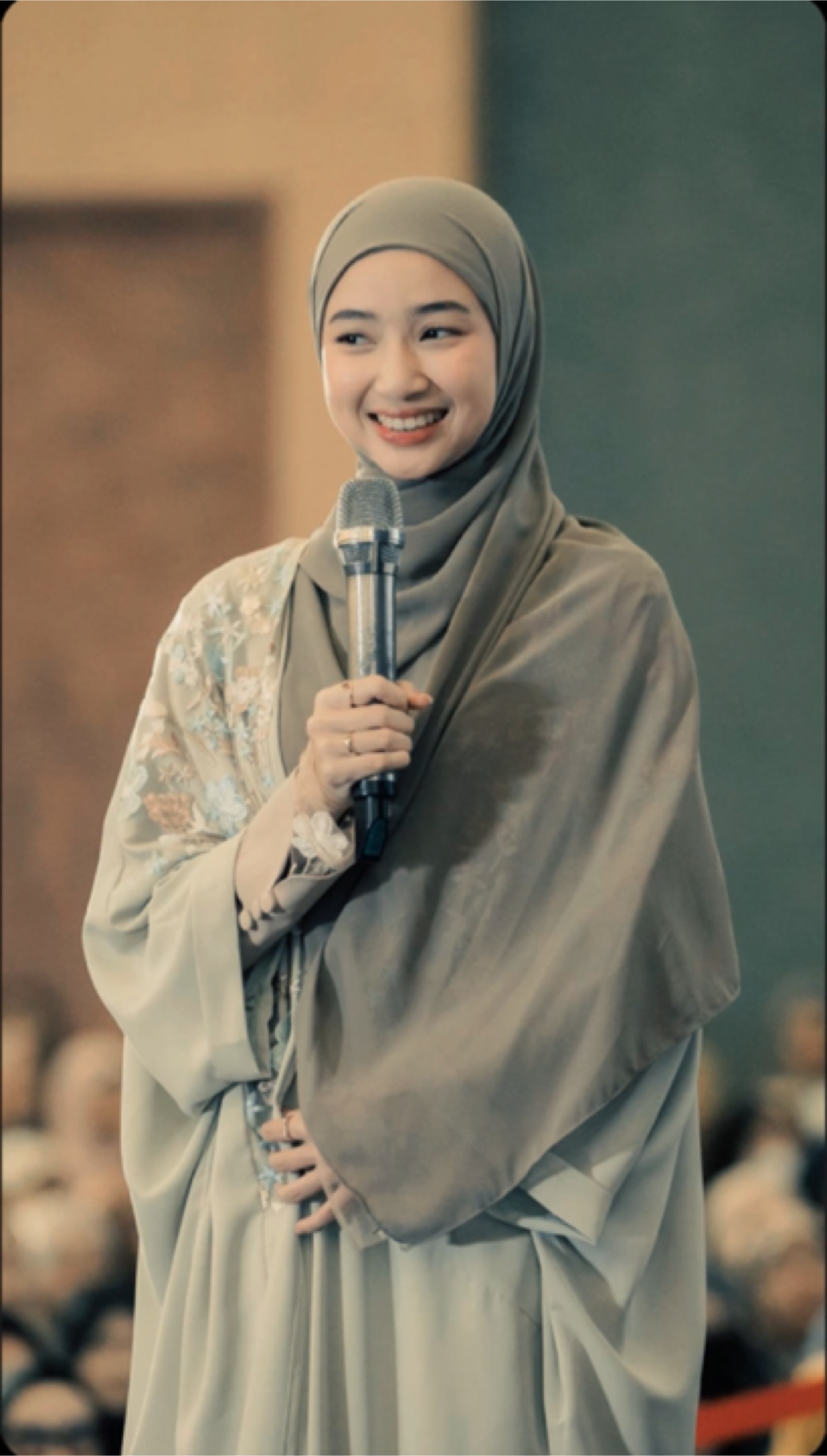 2 foto lagu arab