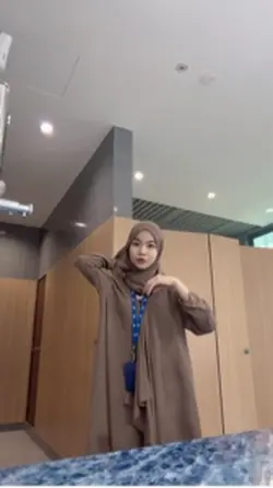 outfit check