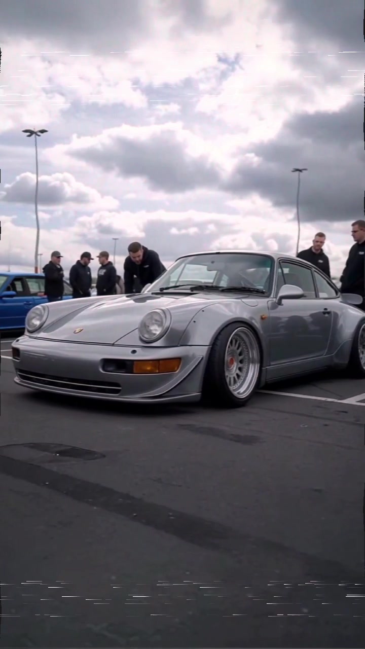 Widebody Showoff — Pulse Cuts