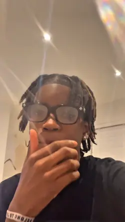 Snapchat me that 😼