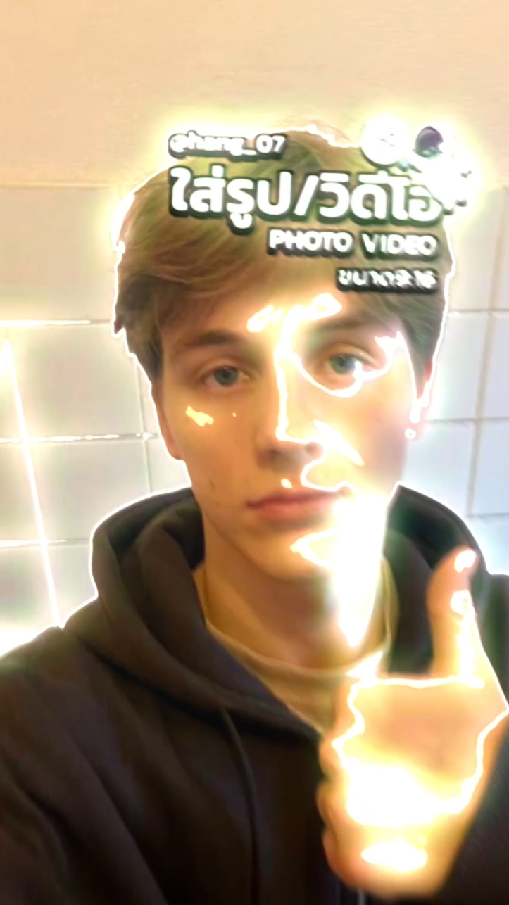 บ๊อบๆ บ๊อบๆ 2รูปตึงๆ