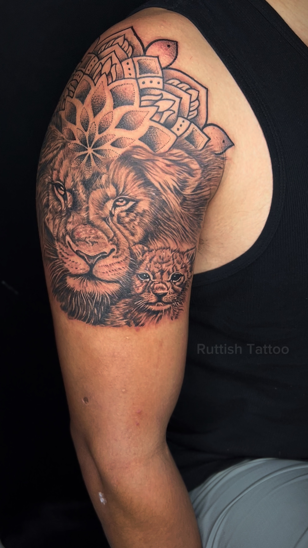 tattooist_ruttish