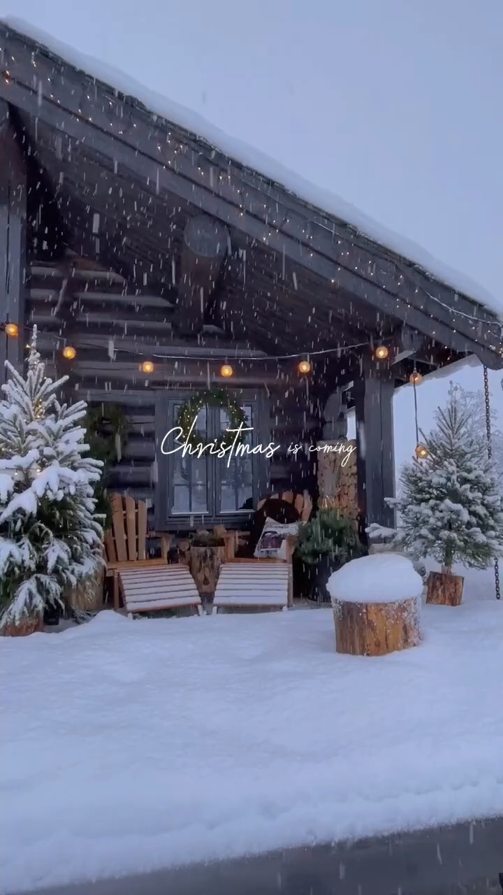 christmas is coming