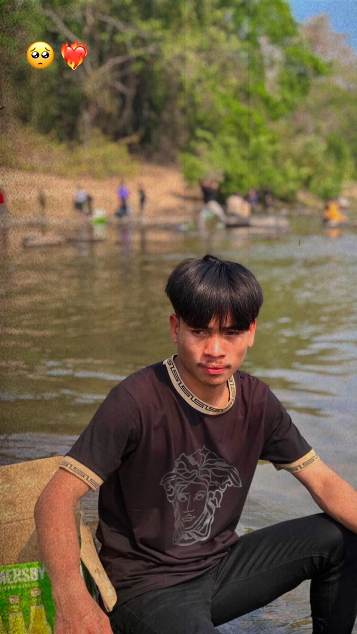 ไม่มีเงินไม่ใครคบ