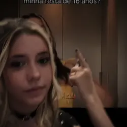 chama o Yuri de ui