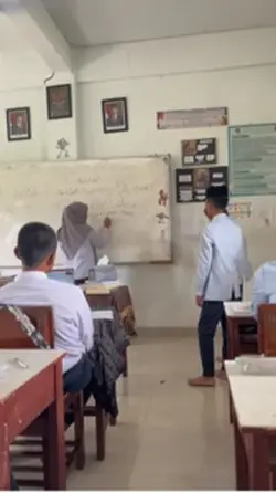 Guru teach lesson 