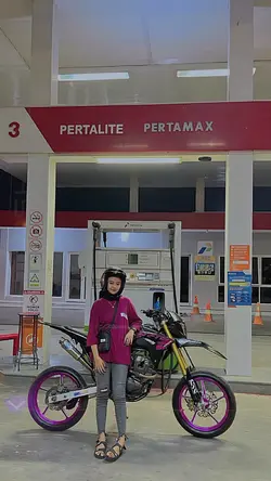 2 foto sama motormu