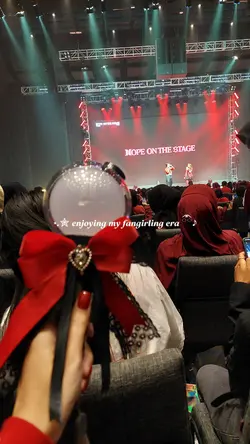 enjoy my fangirl era