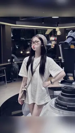 1 ẢNH + MÀU
