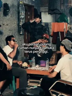 aku pernah pulang 
c