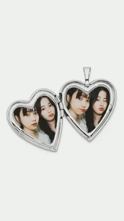 Heart locket