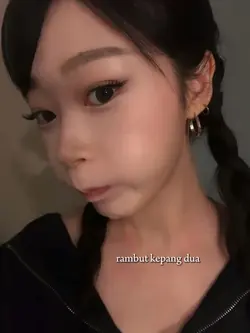 rambut kepang dua