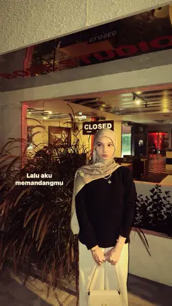 Lalu aku memandangmu