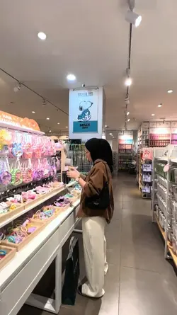 karna telat menikah