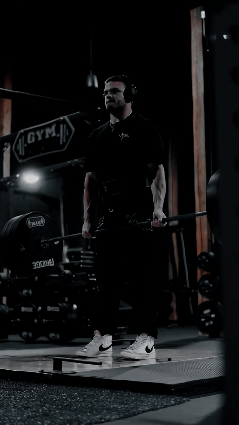 strong man 