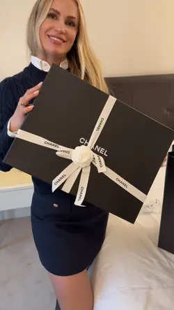 Unboxing Chanel 