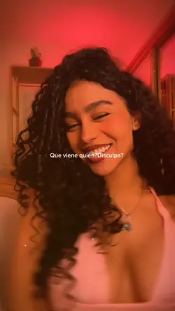 Ahí viene tu crush✨