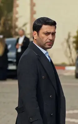 Uzak şehir oyuncular