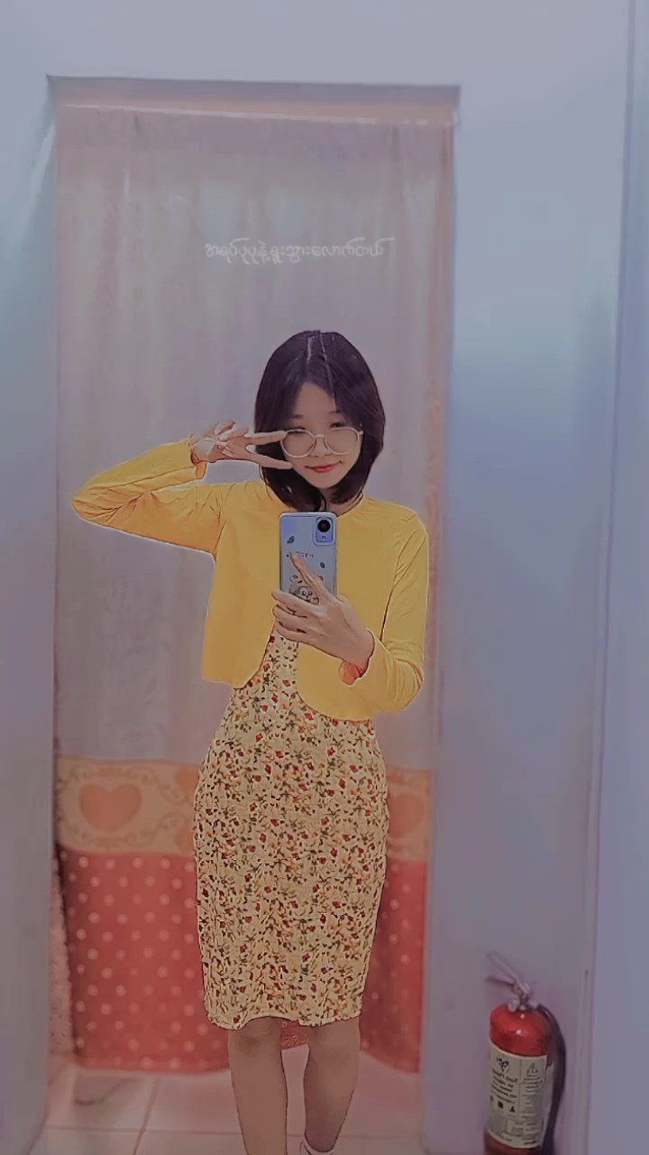 အရပ်ပုပုနဲ့