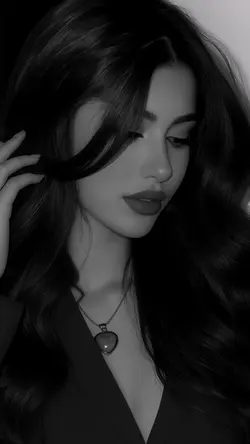 شخة ماهي بتشبه 