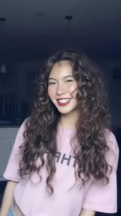Indovina chi brilla sempre nel mio video.