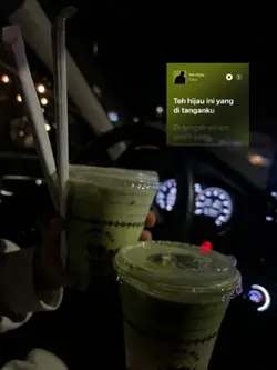 teh hijau ditanganku