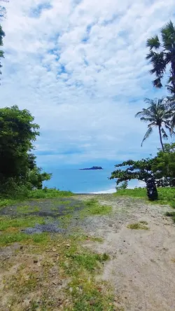 Pantai pasir putih